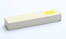 Kö-141 Cire à luter dure 8cm, RAL1013 blanc de perle